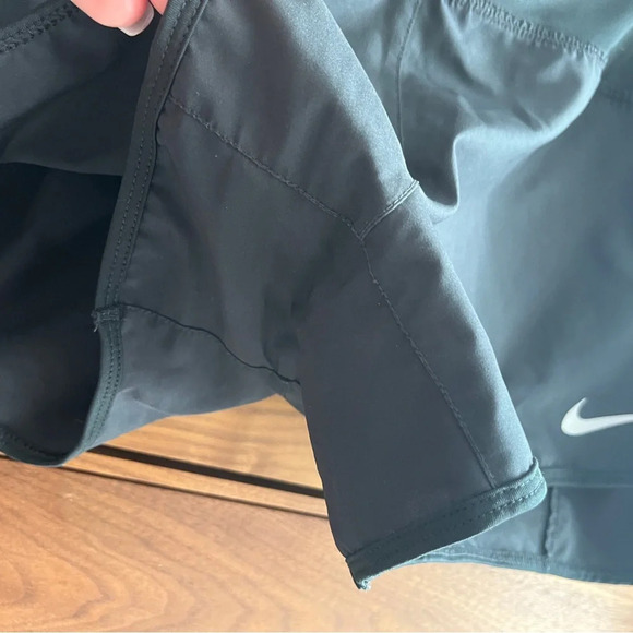 Nike Shorts Black Size XL - Picture 4 of 6
